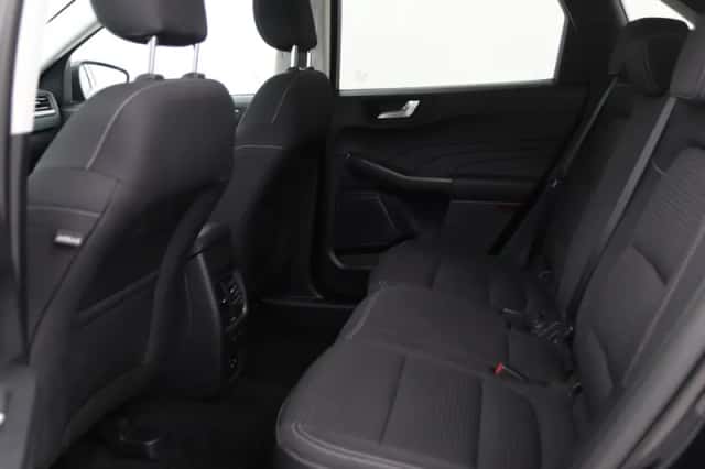 Ford Kuga (2021) thumbnail 35
