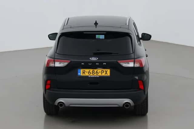 Ford Kuga (2021) thumbnail 9