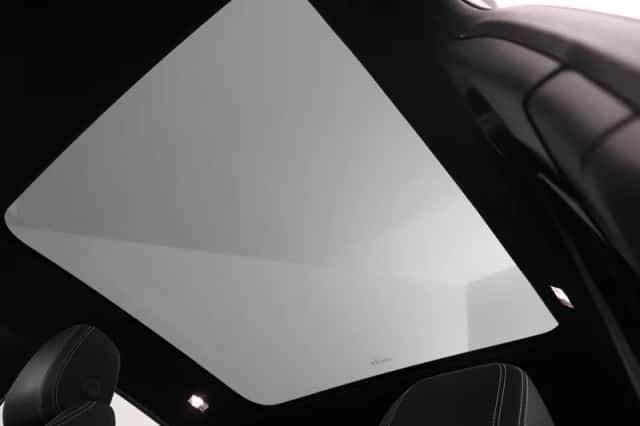 Jaguar E-Pace (2024) thumbnail 11
