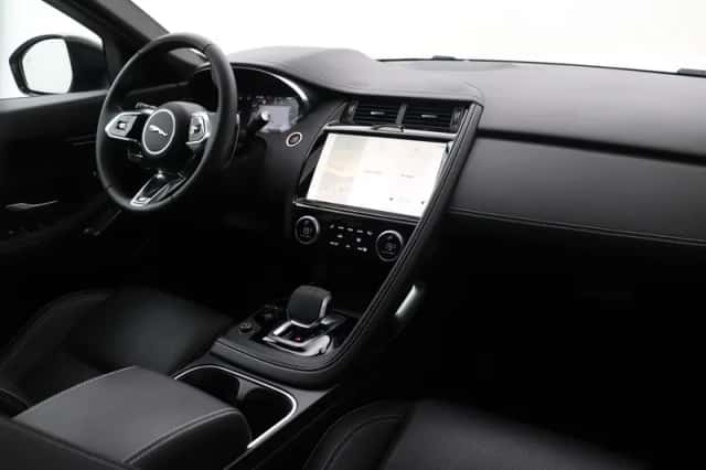 Jaguar E-Pace (2024) thumbnail 18
