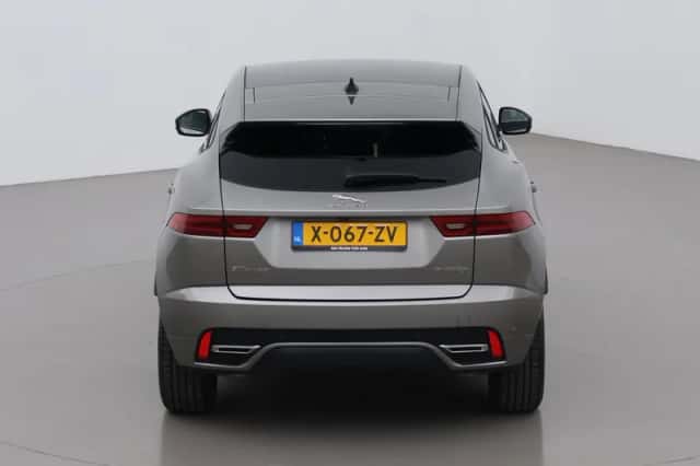 Jaguar E-Pace (2024) thumbnail 9