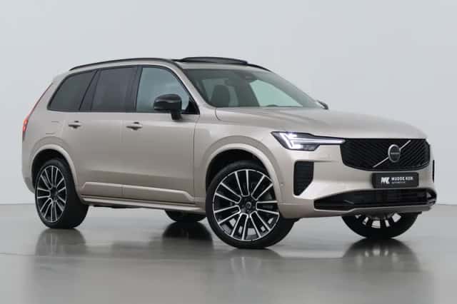Volvo XC90 (2026) thumbnail 1