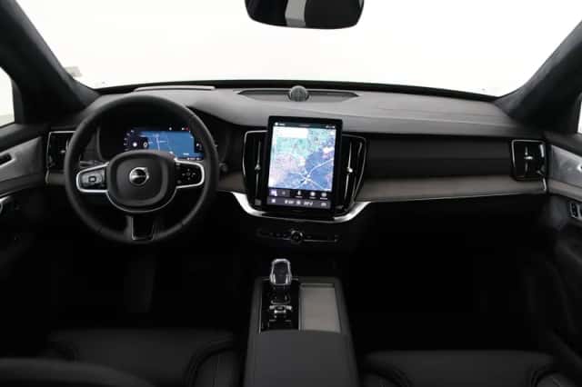 Volvo XC90 (2026) thumbnail 4