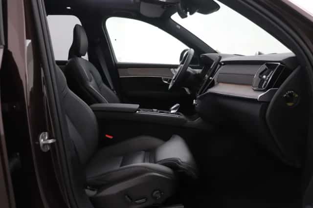 Volvo XC90 (2026) thumbnail 5