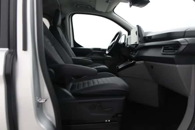 Ford Transit Custom (2026) thumbnail 5