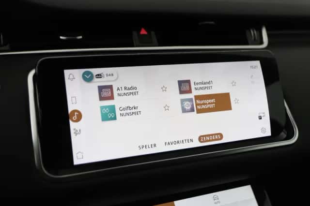 Land Rover Range Rover Evoque (2021) thumbnail 23