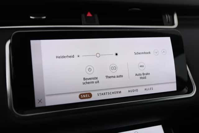 Land Rover Range Rover Evoque (2021) thumbnail 24