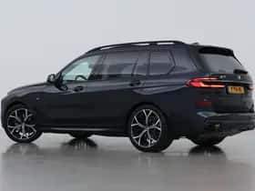 BMW X7 (2024) thumbnail 2