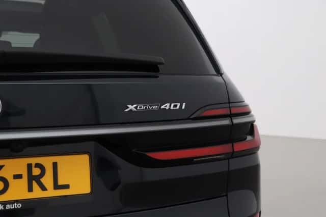 BMW X7 (2024) thumbnail 65