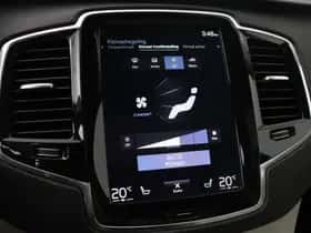 Volvo XC90 (2021) thumbnail 32