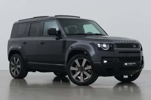 Land Rover Defender (2026) thumbnail 1