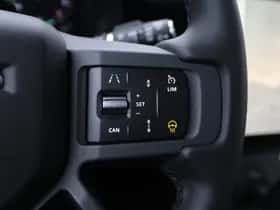 Land Rover Defender (2026) thumbnail 37
