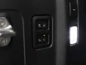 Land Rover Defender (2026) thumbnail 49