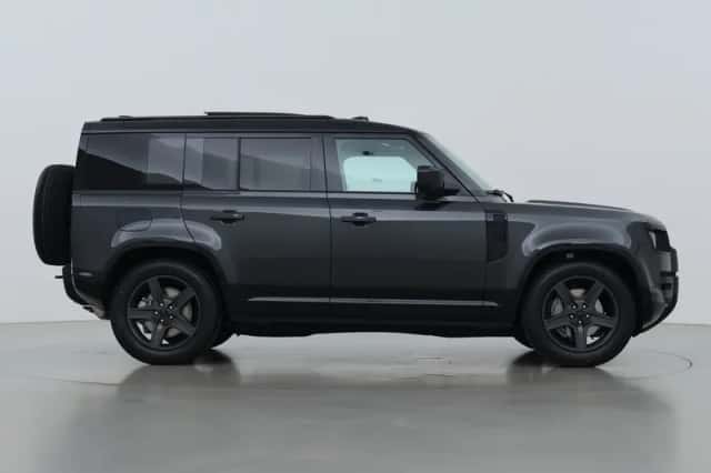 Land Rover Defender (2026) thumbnail 10