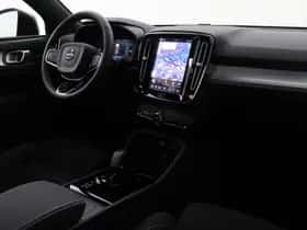 Volvo XC40 (2025) thumbnail 18