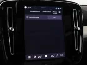 Volvo XC40 (2025) thumbnail 28