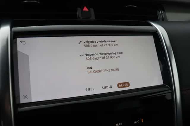 Land Rover Discovery Sport (2023) thumbnail 40