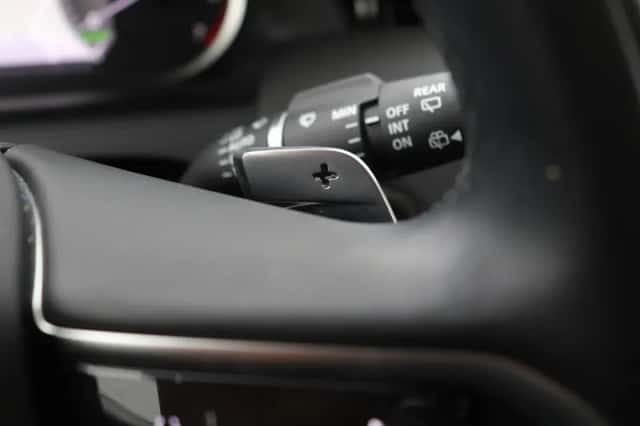 Land Rover Discovery Sport (2023) thumbnail 50