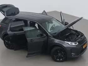 Land Rover Discovery Sport (2023) thumbnail 6