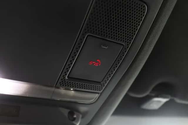 Land Rover Discovery Sport (2023) thumbnail 53