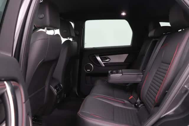 Land Rover Discovery Sport (2023) thumbnail 55