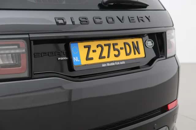 Land Rover Discovery Sport (2023) thumbnail 64