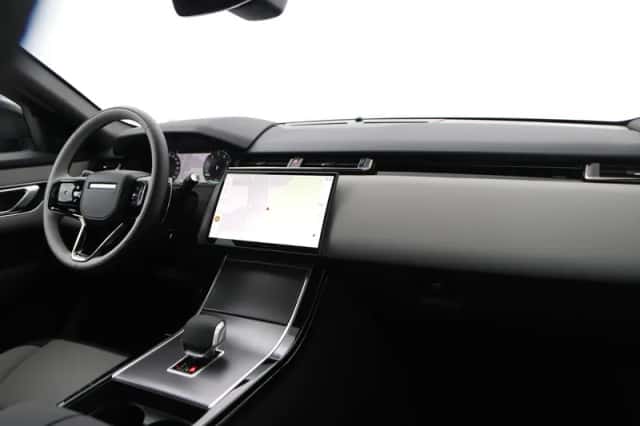 Land Rover Range Rover Velar (2025) thumbnail 19
