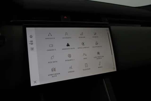 Land Rover Range Rover Velar (2025) thumbnail 27