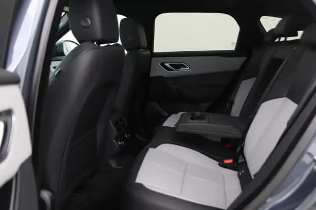 Land Rover Range Rover Velar (2025) thumbnail 46