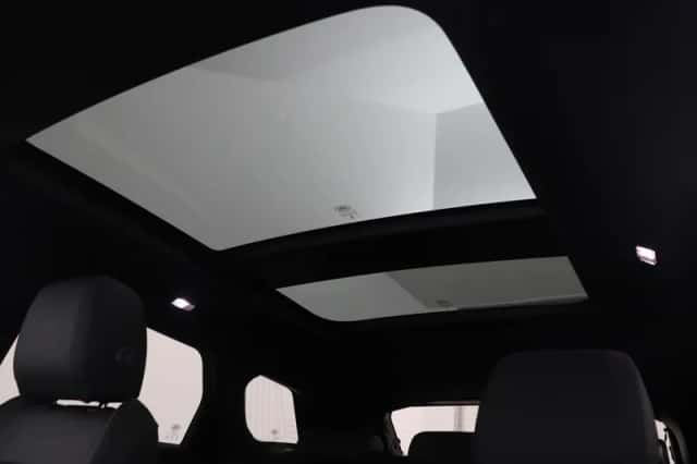 Land Rover Range Rover Evoque (2026) thumbnail 11