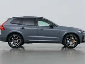 Volvo XC60 (2022) thumbnail 10