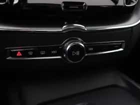 Volvo XC60 (2019) thumbnail 31
