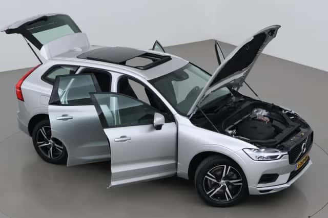Volvo XC60 (2019) thumbnail 6