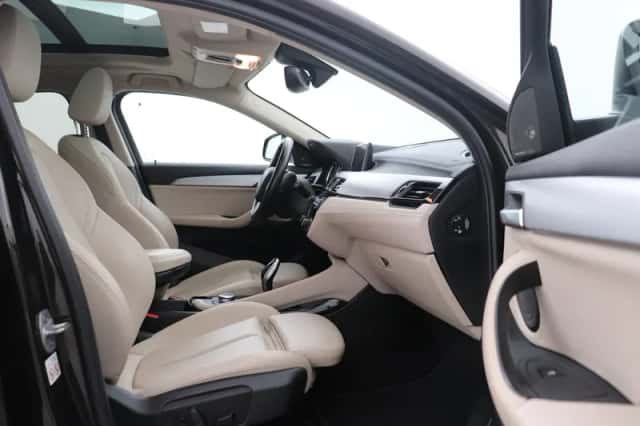 BMW X2 (2019) thumbnail 5
