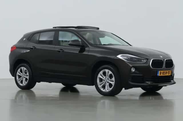 BMW X2 (2019) thumbnail 53
