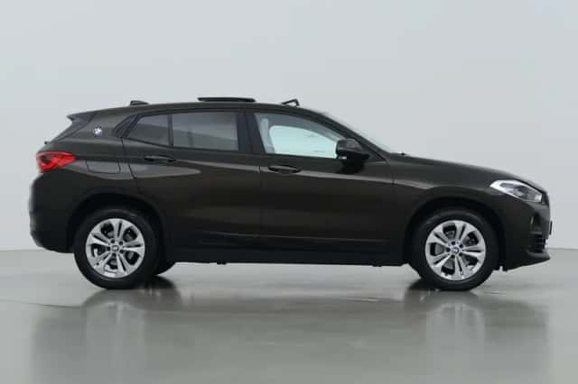 BMW X2 (2019) thumbnail 10