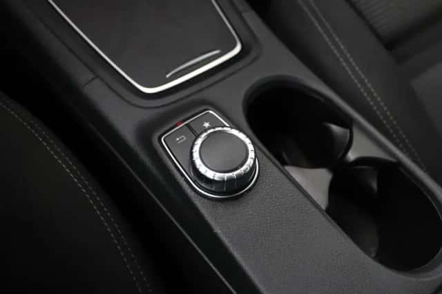 Mercedes-Benz B-Klasse (2016) thumbnail 27