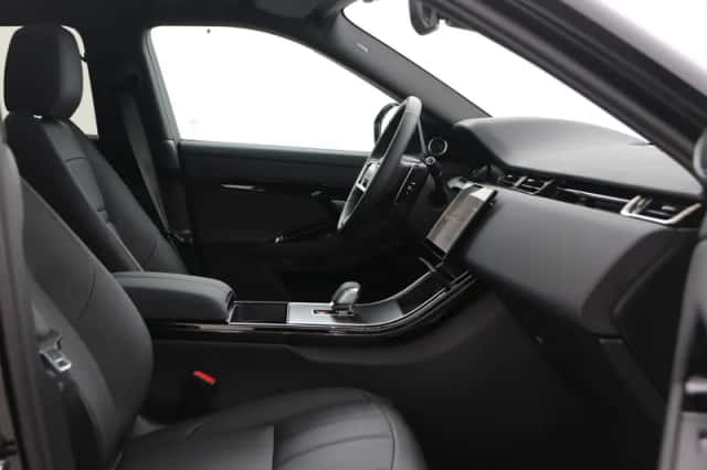 Land Rover Range Rover Evoque (2026) thumbnail 5