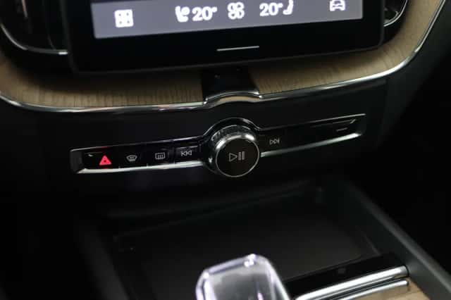 Volvo XC60 (2026) thumbnail 32