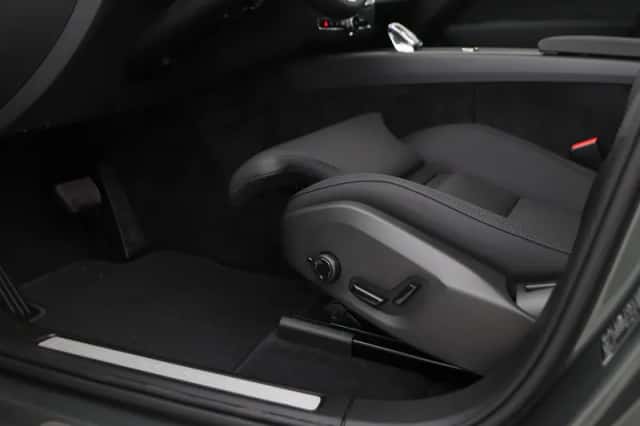 Volvo XC60 (2026) thumbnail 43