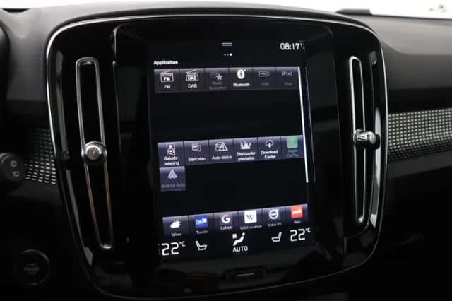 Volvo XC40 (2022) thumbnail 25