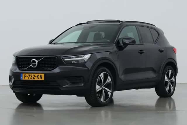Volvo XC40 (2022) thumbnail 8