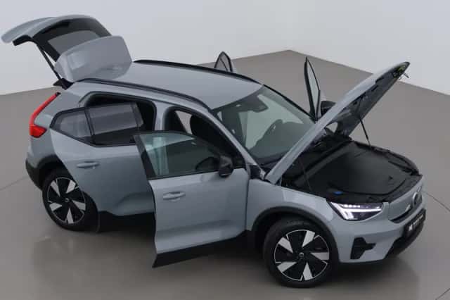 Volvo EX40 (2026) thumbnail 6