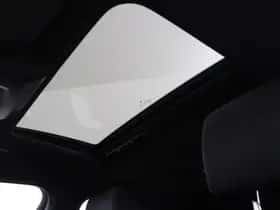 BMW X4 (2016) thumbnail 11