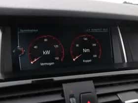 BMW X4 (2016) thumbnail 29
