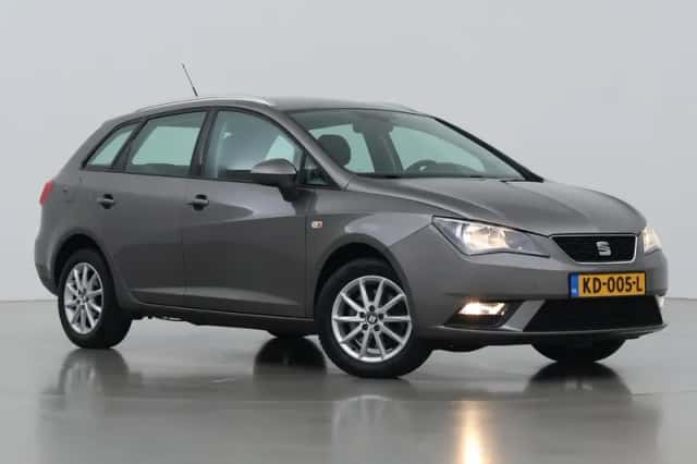 SEAT Ibiza (2016) thumbnail 1