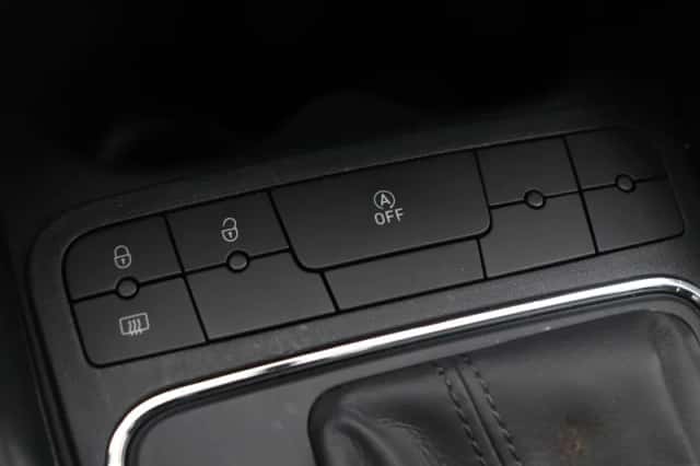 SEAT Ibiza (2016) thumbnail 27