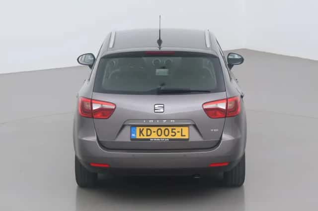 SEAT Ibiza (2016) thumbnail 9