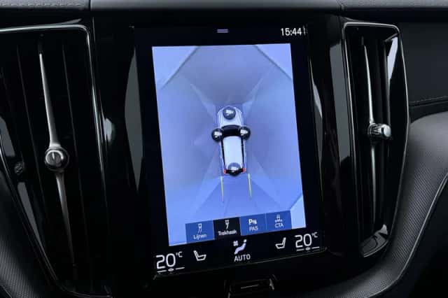 Volvo XC60 (2020) thumbnail 24