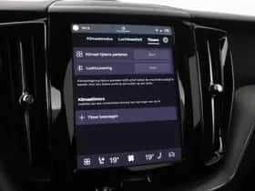 Volvo XC60 (2024) thumbnail 28